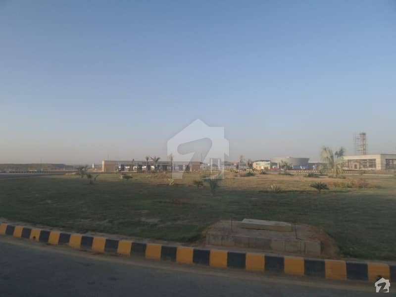 Ideal 500 Square Yards Residential Plot Available For Rs 8,400,000