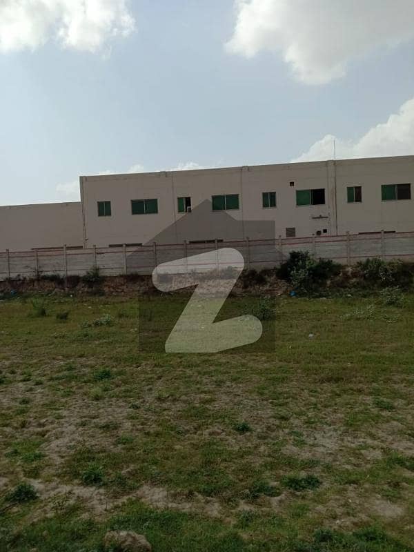 فیروزپور روڈ لاہور میں 6 کنال صنعتی زمین 9 کروڑ میں برائے فروخت۔