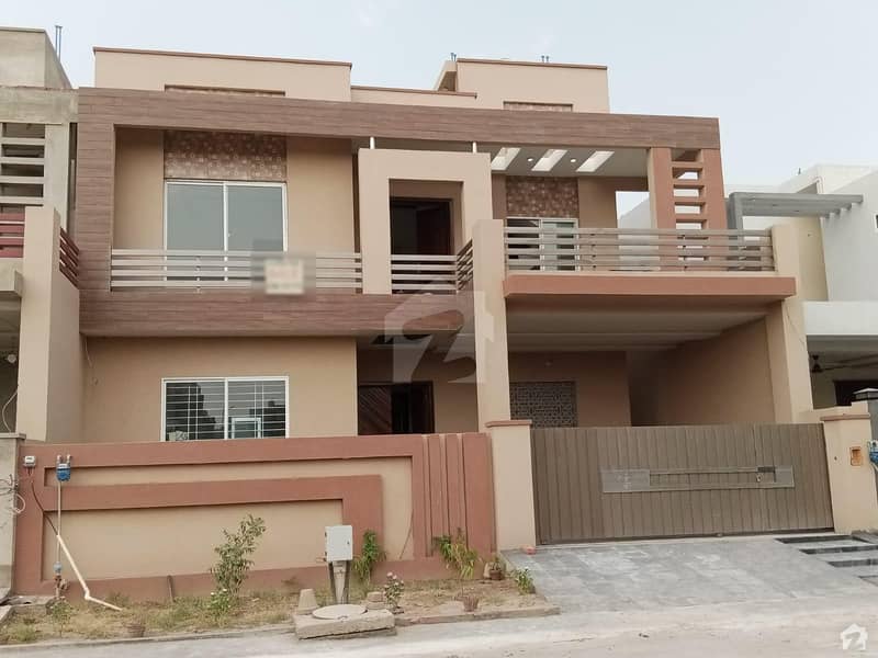 A Good Option For Sale Is The House Available In Khayaban Gardens In Faisalabad