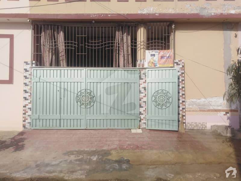 House In Rafi Qamar Road Sized 4 Marla Is Available
