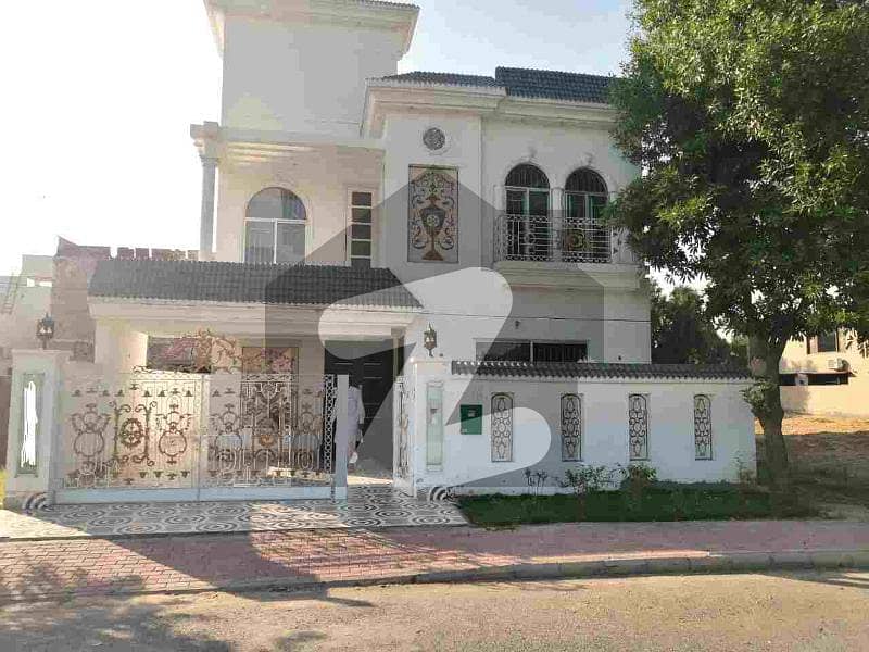 10 Marla Brand New House Facing Park For Sale In Overseas B Bahria Town LHR