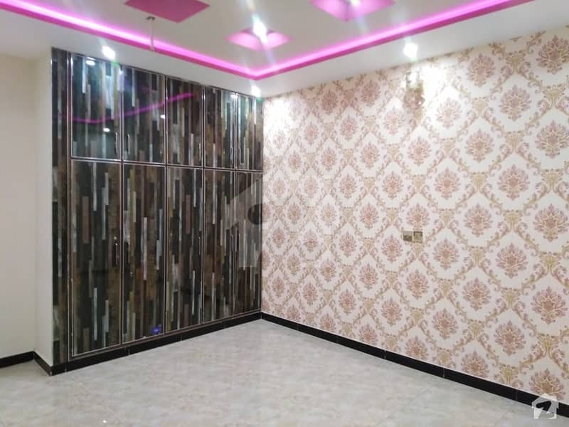 1 Kanal Upper Portion In Central LDA Avenue For Rent