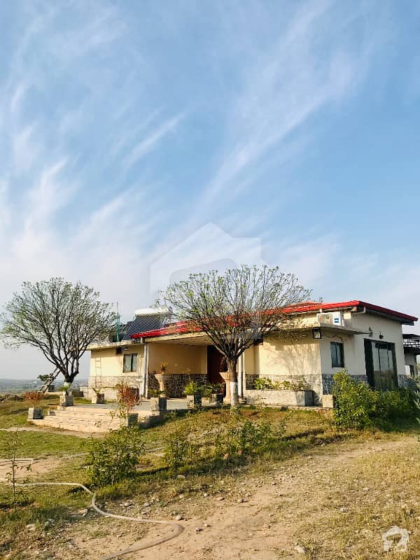 چکری راولپنڈی میں 2 کمروں کا 83 کنال فارم ہاؤس 14 کروڑ میں برائے فروخت۔