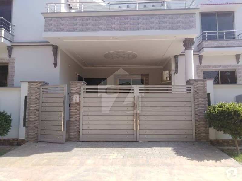 11 Marla Corner Double Storey House For Sale