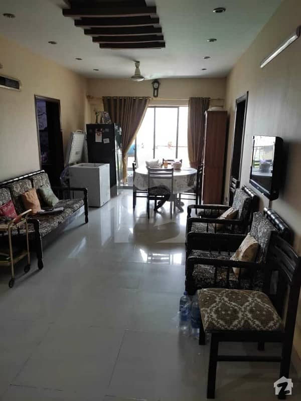 نارتھ ناظم آباد ۔ بلاک ایل نارتھ ناظم آباد کراچی میں 2 کمروں کا 3 مرلہ فلیٹ 25 ہزار میں کرایہ پر دستیاب ہے۔