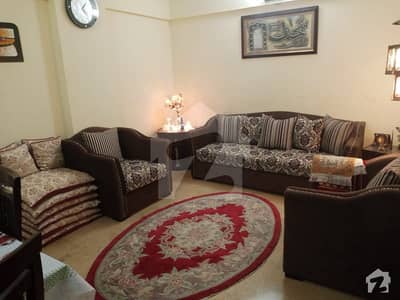 گلستانِِ جوہر ۔ بلاک 7 گلستانِ جوہر کراچی میں 2 کمروں کا 4 مرلہ فلیٹ 78 لاکھ میں برائے فروخت۔