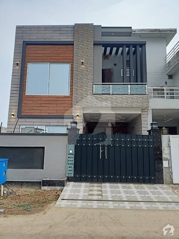 5 Marla Brand New Luxurious House For Sale