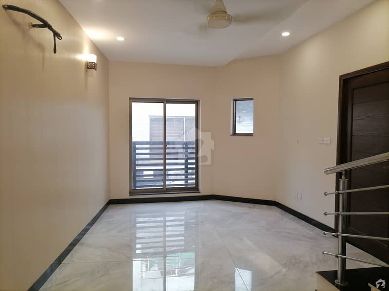 Brand New Triple Storey House Ittehad Colony Near Jahanzeb Block Allama Iqbal Town Security 24 Hrs Available On Installment Possession After Final Payment