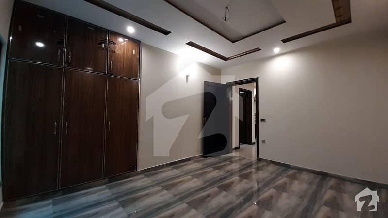 1 Kanal Lower Portion In Lahore Is Available For Rent