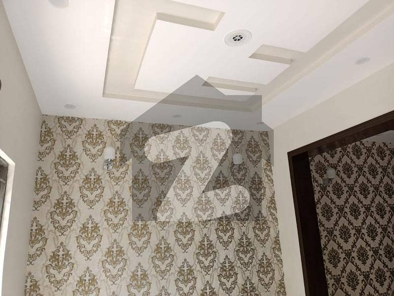 بحریہ آرچرڈ فیز 2 بحریہ آرچرڈ لاہور میں 3 کمروں کا 5 مرلہ مکان 1.15 کروڑ میں برائے فروخت۔