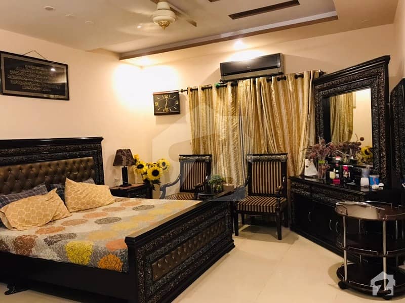 ایڈن ویلی فیصل آباد میں 5 کمروں کا 14 مرلہ مکان 4.5 کروڑ میں برائے فروخت۔