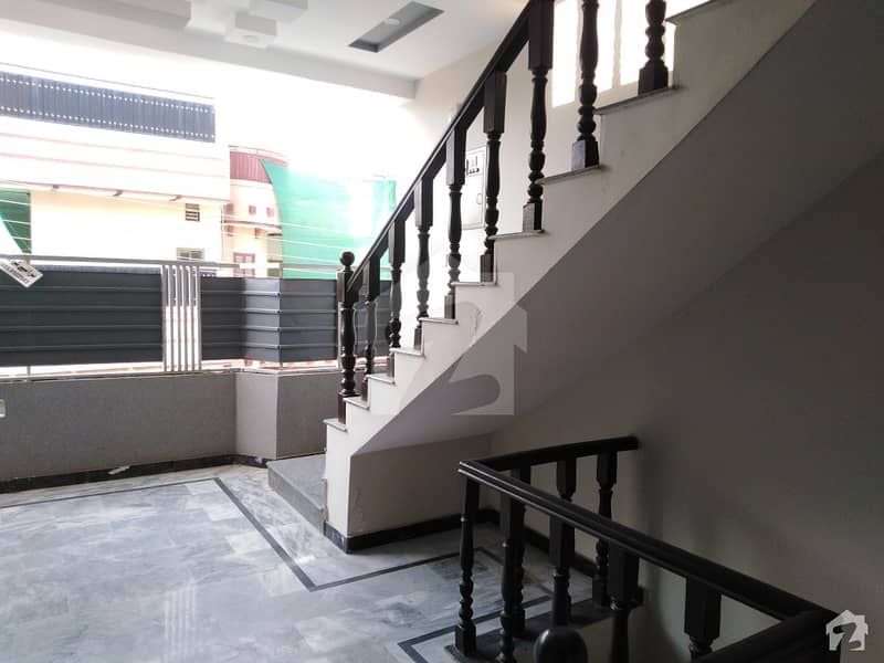 Rs 21,500,000 House Available In Ring Road