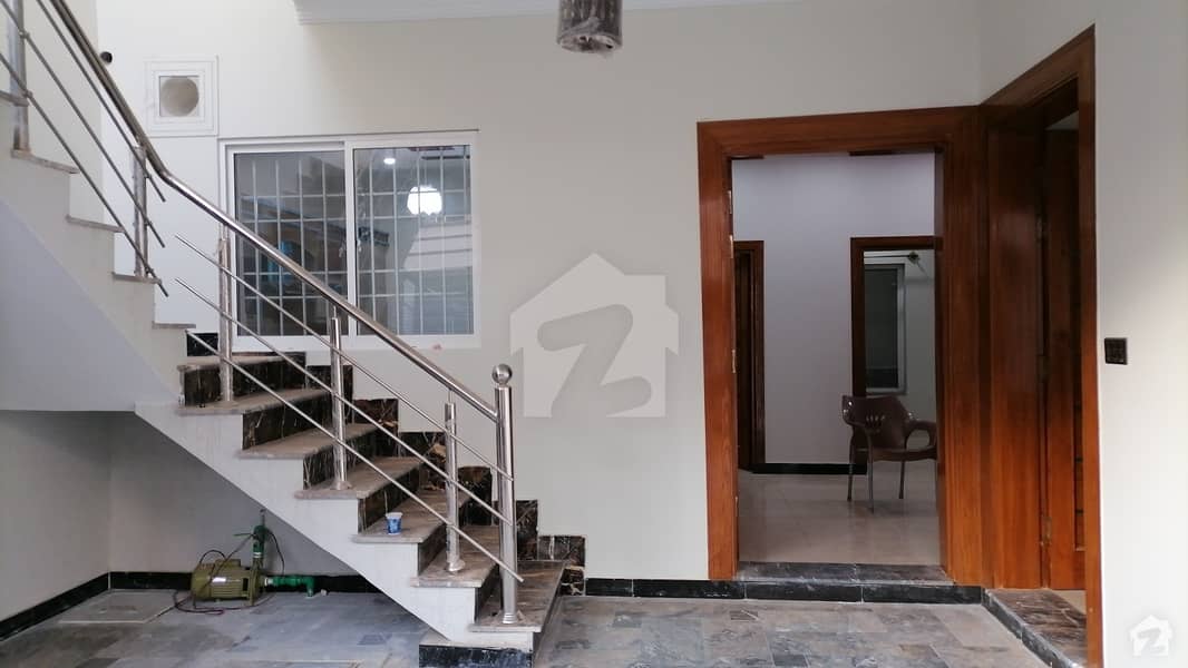 Rs 6,500,000 House Available In Morgah