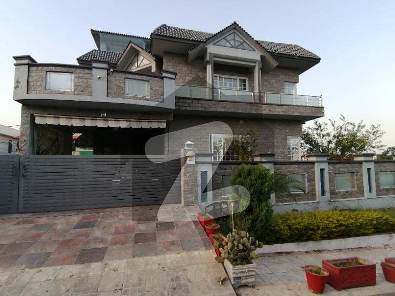 Triple Storey 5 Beds House For Sale In Dha 2 Islamabad In G Block