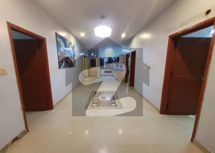 شانزیل گالف ریزڈینسیا جناح ایونیو کراچی میں 3 کمروں کا 8 مرلہ فلیٹ 1.5 کروڑ میں برائے فروخت۔