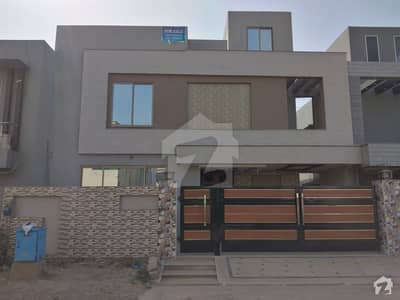 Fairly-priced 8 Marla House Available In Lahore