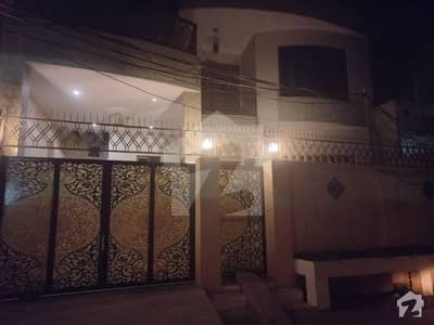 چیمہ کالونی گجرات میں 8 مرلہ مکان 2.75 کروڑ میں برائے فروخت۔
