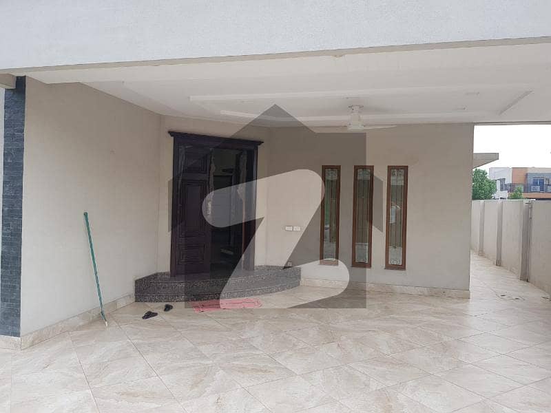 1-kanal New Luxury Bungalow For Sale In Dha Phase 8 Park View