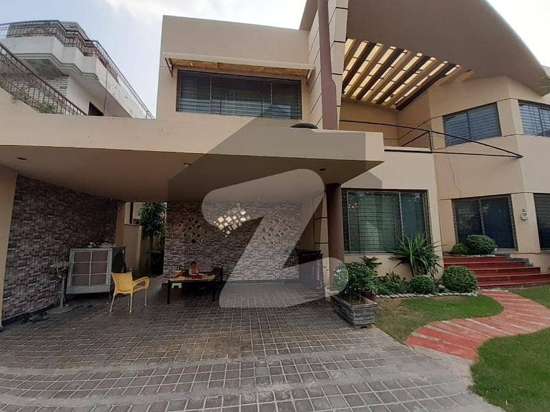 One Kanal Furnished House With Pool For Rent In Dha Lahore