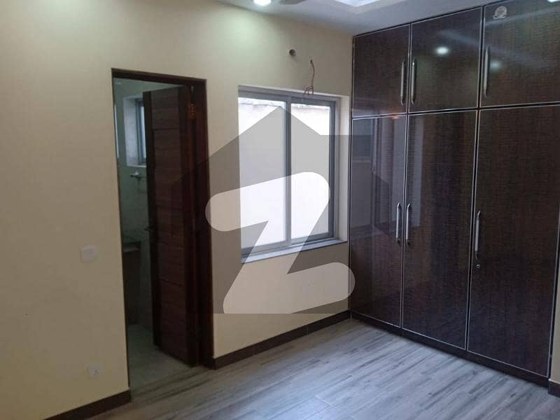 Banker Cooperative Housing Society Lahore C Block 6 Marla House For Sale Hot Location