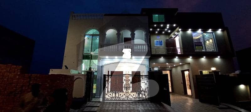 Luxurious Designer 5 Marla Brand New House For Sale In Bahria Town Lahore