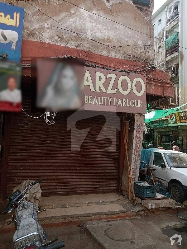 گلستانِِ جوہر ۔ بلاک 18 گلستانِ جوہر کراچی میں 0.44 مرلہ دکان 1.2 کروڑ میں برائے فروخت۔
