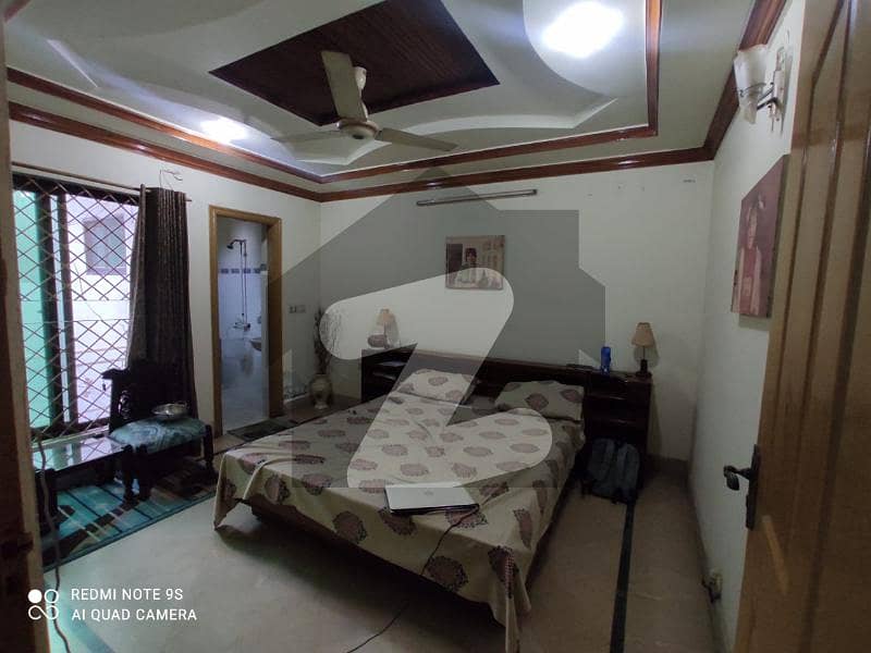 امین ٹاؤن فیصل آباد میں 3 کمروں کا 7 مرلہ مکان 1.6 کروڑ میں برائے فروخت۔