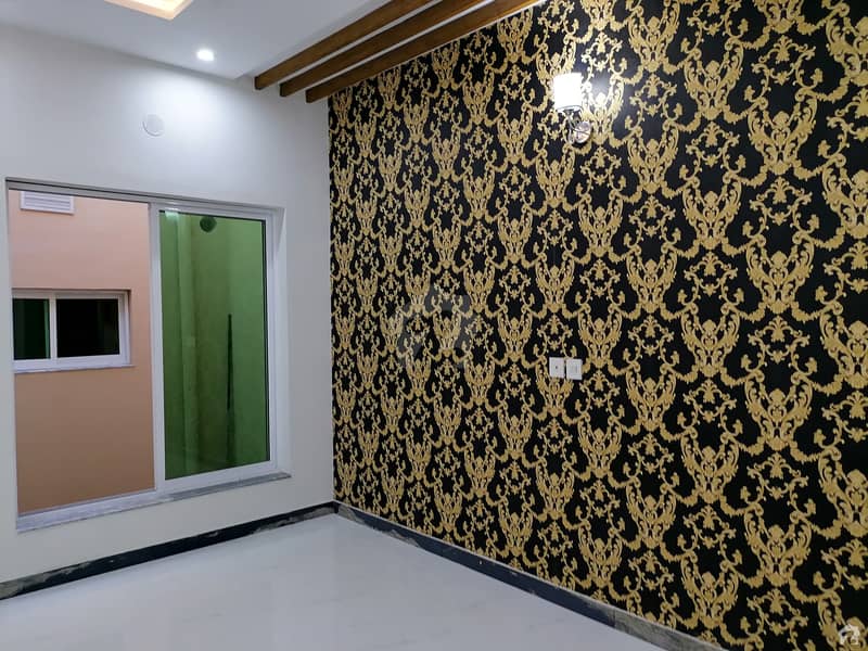 ملٹری اکاؤنٹس ہاؤسنگ سوسائٹی لاہور میں 5 کمروں کا 8 مرلہ مکان 1.65 کروڑ میں برائے فروخت۔