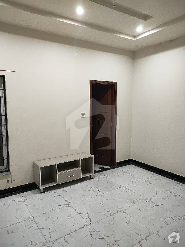 غالب سٹی فیصل آباد میں 4 کمروں کا 5 مرلہ مکان 45 ہزار میں کرایہ پر دستیاب ہے۔