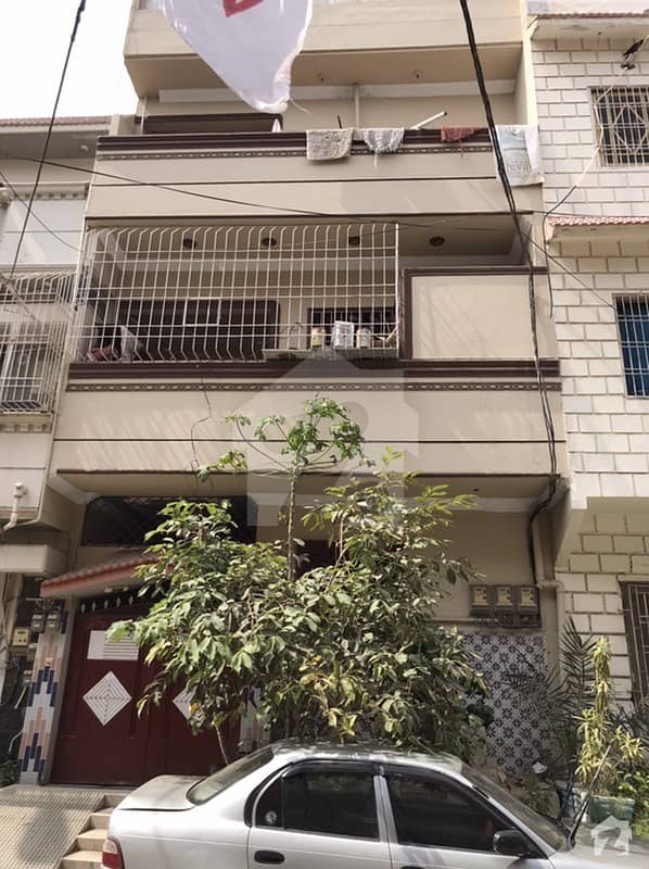 120 Square Yards House available for sale in Gulshan-e-Iqbal Town if you hurry