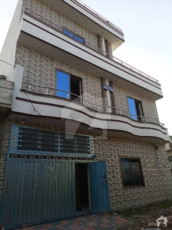 علی پور فراش اسلام آباد میں 6 کمروں کا 4 مرلہ مکان 1.1 کروڑ میں برائے فروخت۔