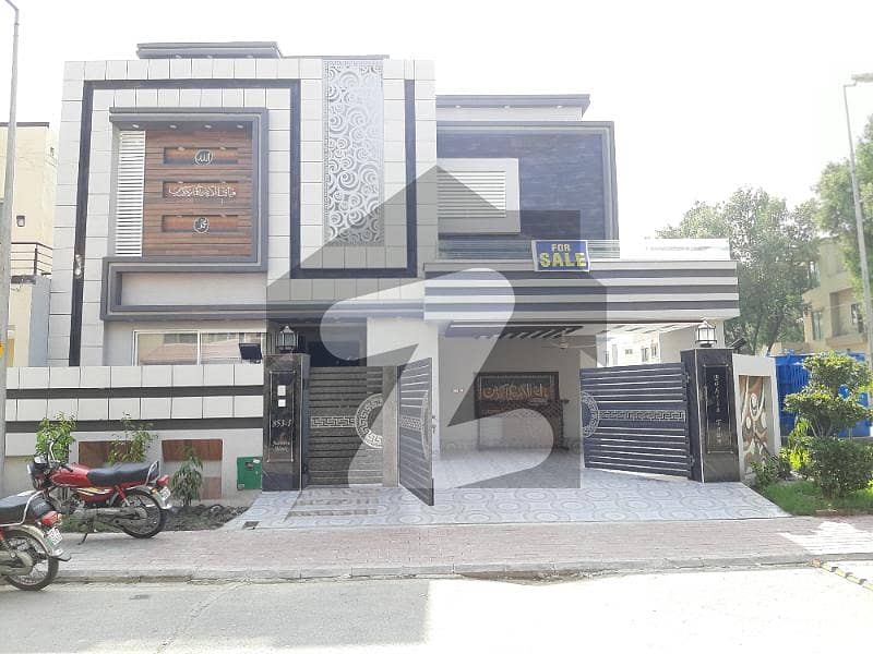 10 Marla Brand New House Fore Sale In Bahria Town Lahore