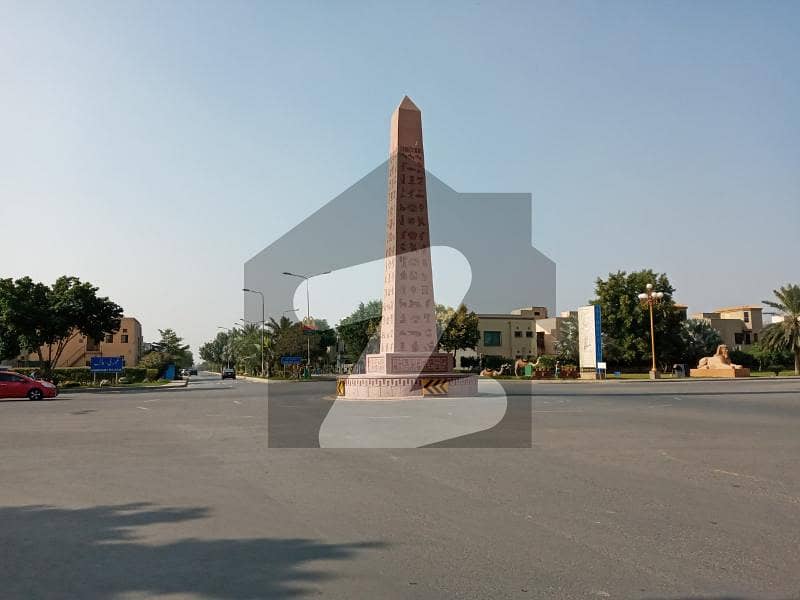 60 FOOT ROAD 10 MARLA PLOT POSSESSION PAID UTILITY PAID FOR SALE BAHRIA TOWN - BLOCK DD LAHORE