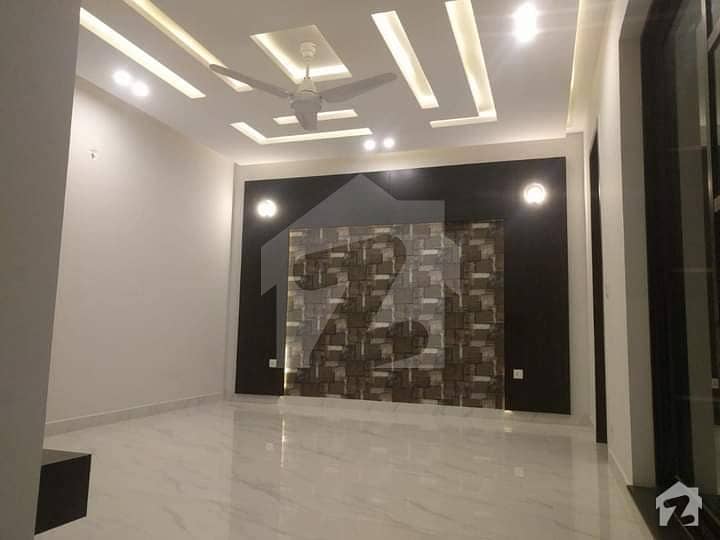 10 Marla Brand New House For Sale At Prime Location In Reasonable Price