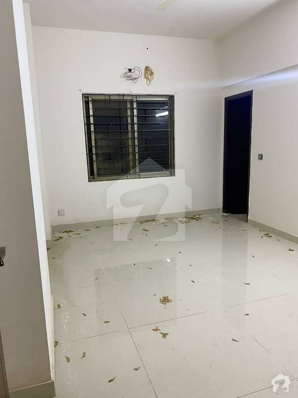 Premium 1200 Square Feet Flat Is Available For Rent In Khalid Bin Walid Road