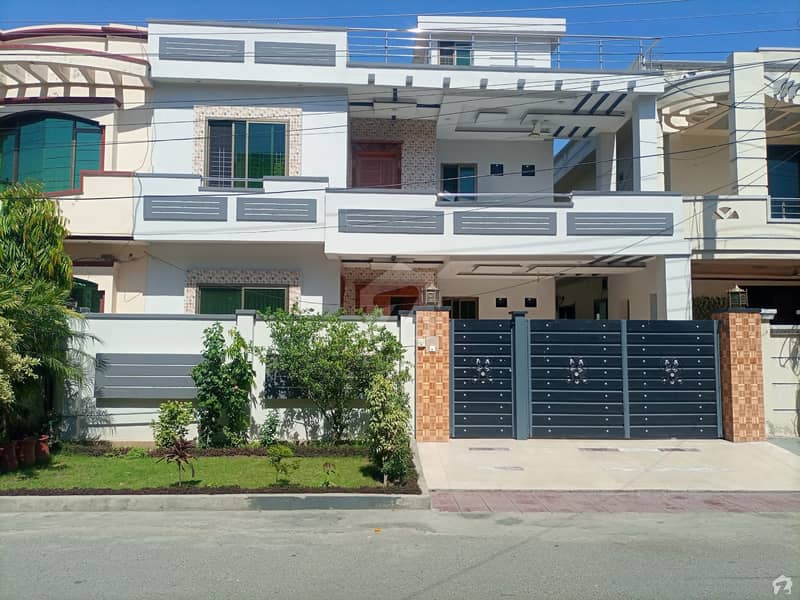 Best House Available In Rs 28,000,000 In A Prominent Location