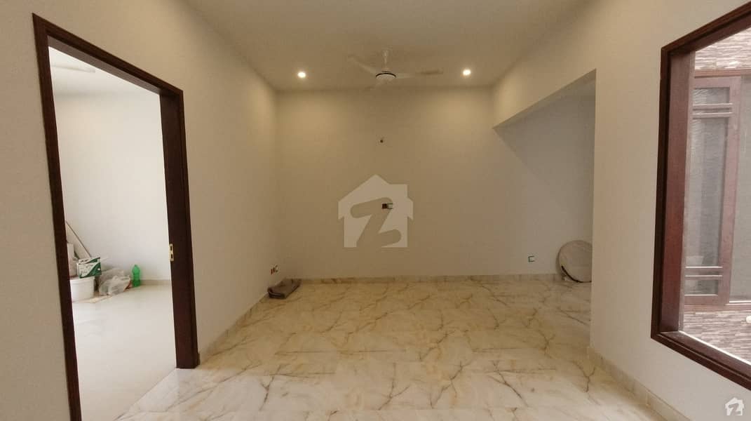 House For Grabs In 100 Square Yards Karachi