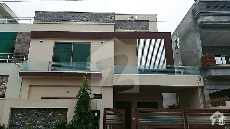 10 Marla House For Sale In Awt Phase 2