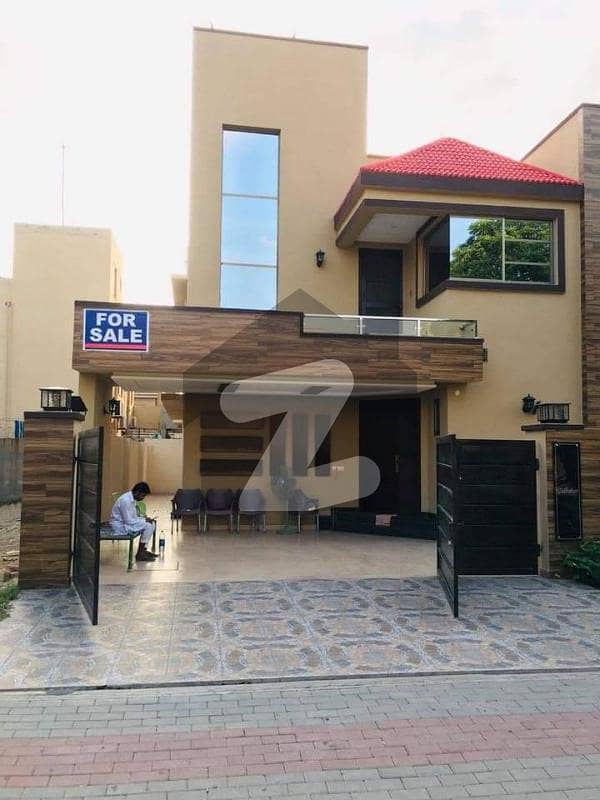 11 Marla House Available For Sale In Bharia Town Lahore