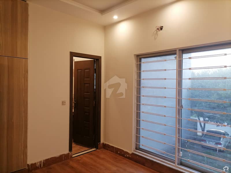 Investors Should Rent This House Located Ideally In Gulshan-E-Ahbab