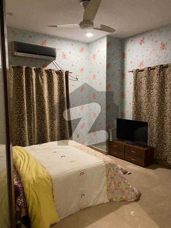 بحریہ ہومز بحریہ ٹاؤن سیکٹر ای بحریہ ٹاؤن لاہور میں 3 کمروں کا 6 مرلہ مکان 1.2 کروڑ میں برائے فروخت۔