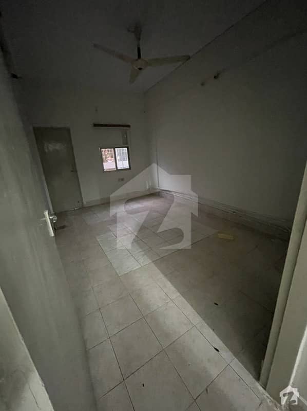 3rd Floor 2 Bed With Big Drawing Room Flat For Rent In Ideal Location Of Dha