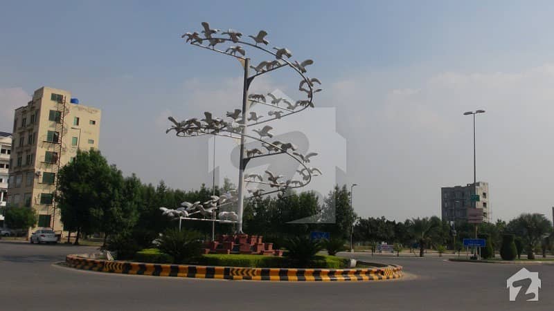 بحریہ ٹاؤن ۔ غزنوی بلاک بحریہ ٹاؤن ۔ سیکٹر ایف بحریہ ٹاؤن لاہور میں 10 مرلہ رہائشی پلاٹ 1.15 کروڑ میں برائے فروخت۔