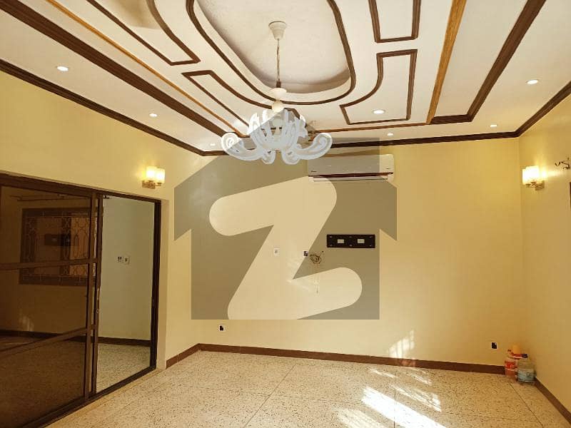 300 Yrd Independent Double Bungalow For Rent 300 Yrd Independent Double Bungalow For Rent