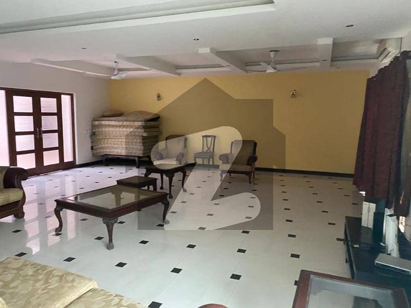 8 Kanal Ideal Residential Sofia Farm House For Sale In Bedian Road