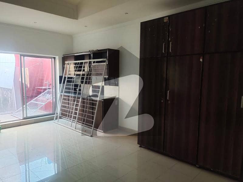 8 Marla House For Rent In Safari Block Bahria Town Lahore