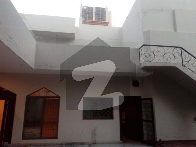 اَپر مال لاہور میں 5 کمروں کا 2 کنال مکان 14 کروڑ میں برائے فروخت۔