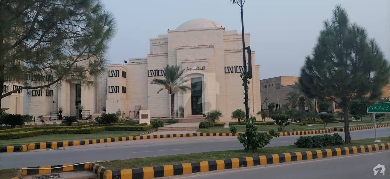 Get Your Ideal Shop In Coveted Locality Of Bahria Enclave