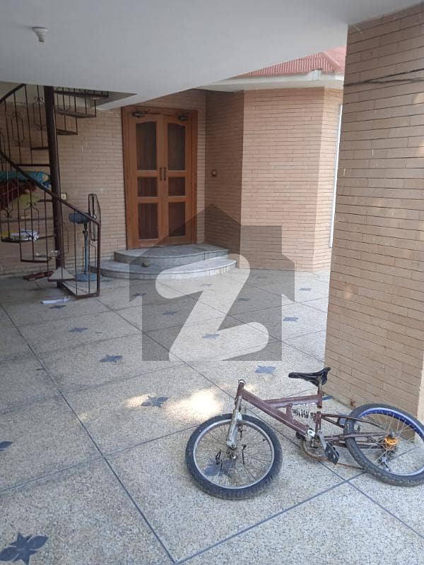 5 Bed 26 Marla House For Sale Location Aziz Bhatti Road