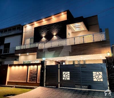 10 Marla Brand New Double Storey House For Sale In Wapda Town Phase I Park Facing House 10 Marla Brand New Double Storey House For Sale In Wapda Town Phase I Park Facing House